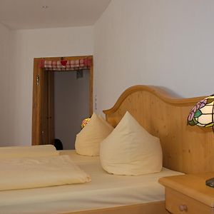 Superior Zimmer mit Kingsize-Bett
